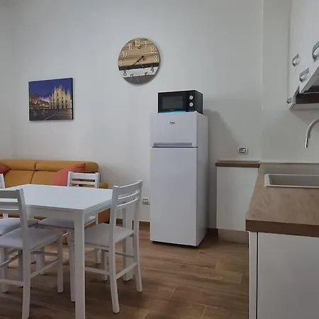 Bilocale Con Park Privato מילאנו